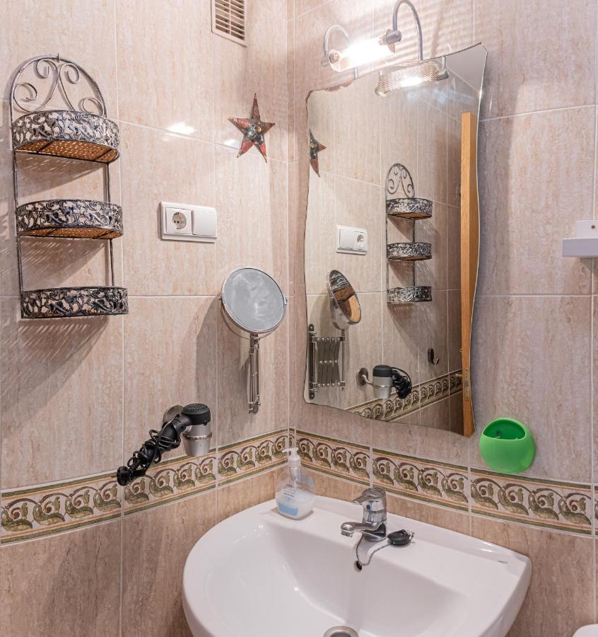 Galvez Rooms Málaga Buitenkant foto
